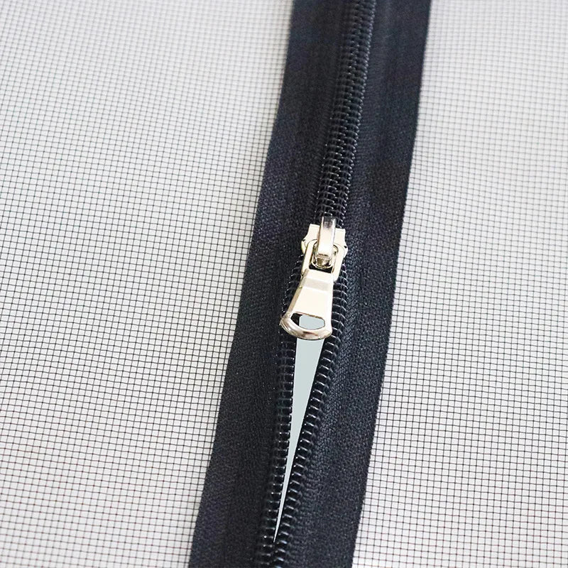 Moustiquaire fenêtre de toit zippée noire, vue 3