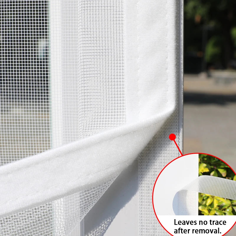 Moustiquaire porte-fenêtre blanche sur mesure à scratch, vue 5
